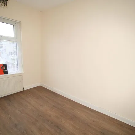 Rent this 3 bed apartment on Derwent Street in Rochdale, OL12 0RP