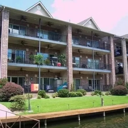 Buy this 2 bed condo on 548 Lakeland Drive in Hot Springs, AR 71913
