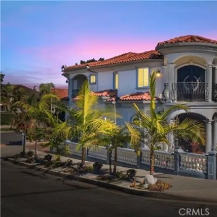 Buy this 6 bed house on 1201 23rd Street in Manhattan Beach, CA 90266