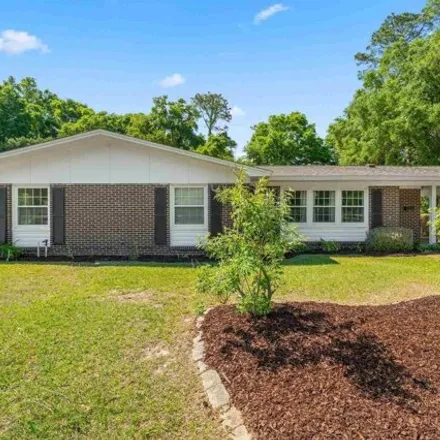 Buy this 3 bed house on 6361 Audubon Drive in Pensacola, FL 32504