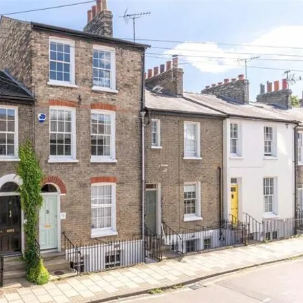 Buy this 4 bed townhouse on 9 Clarendon Street in Cambridge, CB1 1JU