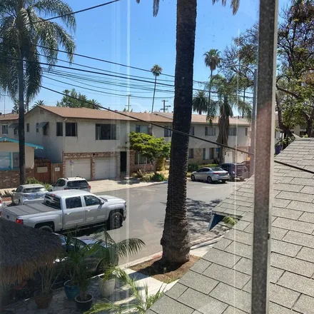Image 5 - The Coral, 1335 East Appleton Street, Long Beach, CA 90802, USA - Apartment for rent