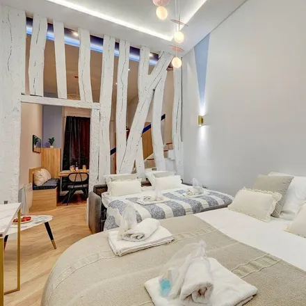 Rent this 2 bed apartment on Bourse in 75002 Paris, France