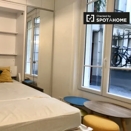 Image 17 - 18 Rue Juliette Lamber, 75017 Paris, France - Apartment for rent
