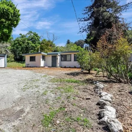 Image 2 - 106 Aromas Road, Aromas, Monterey County, CA 95004, USA - House for sale