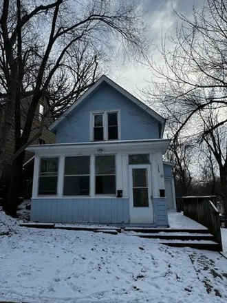 Buy this 3 bed house on 1120 East 6th Street in Saint Paul, MN 55106