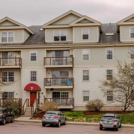Buy this 1 bed condo on Riverwatch #7 in Hildred Drive, Burlington