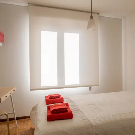 Rent this 4 bed room on Rua João Ulrich in 4460-372 Matosinhos, Portugal