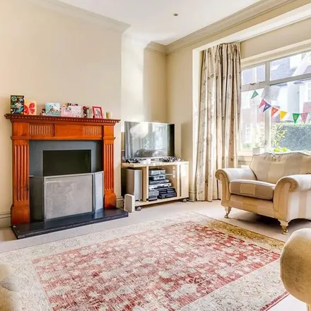 Rent this 5 bed duplex on 15 in 17 Brookwood Avenue, London