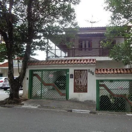 Buy this 4 bed house on Avenida Alda in Centro, Diadema - SP