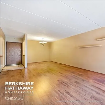 Image 5 - 1317 Perry Street, Des Plaines, IL 60016, USA - Condo for sale