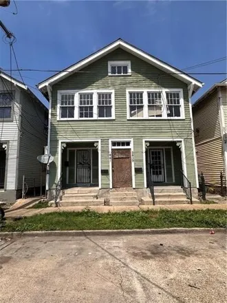 Buy this 6 bed house on 2435 Josephine Street in New Orleans, LA 70113