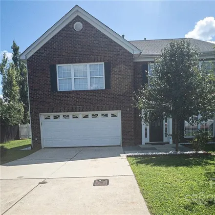 Buy this 4 bed house on 2154 Edenderry Drive in Eastfield Estates, Statesville