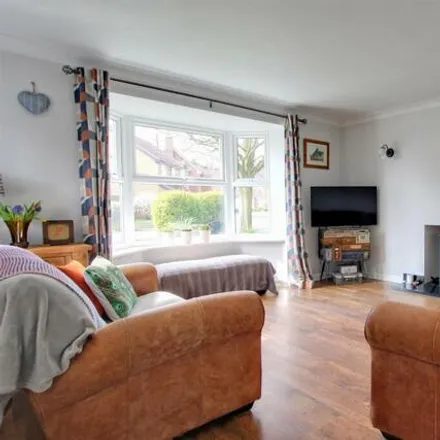 Image 3 - Oriel Close, East Riding of Yorkshire, HU17 8YD, United Kingdom - House for sale
