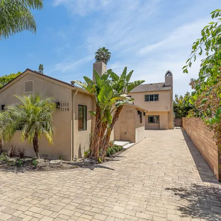 Buy this 7 bed house on 1098 Linden Avenue in Carpinteria, CA 93013