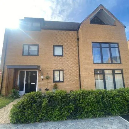 Rent this 5 bed apartment on 25 Temple Road in Northstowe, CB24 1BP