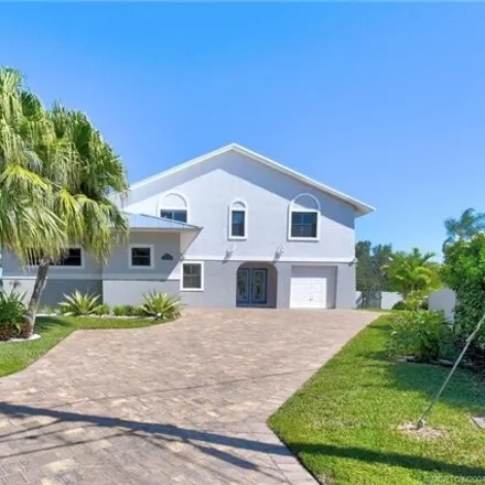 Image 3 - Sea Gate Harbor Road, Lighthouse Point, Palm City, FL 34994, USA - House for rent