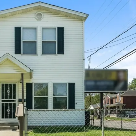 Rent this 3 bed apartment on 2528 Cedar Street in Louisville, KY 40212