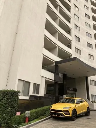 Rent this 1 bed condo on 7235 Hollywood Boulevard in Los Angeles, CA 90046