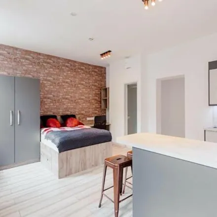 Image 5 - Leazes Terrace, Newcastle upon Tyne, NE1 4NE, United Kingdom - Apartment for rent