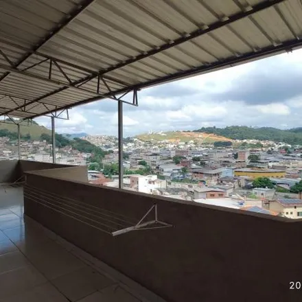 Buy this 6 bed house on Rua Geraldo Rodrigues Soares in Senador Melo Viana, Coronel Fabriciano - MG