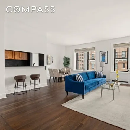 Buy this 1 bed condo on 106 East 61st Street in New York, NY 10065