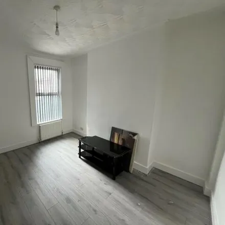 Image 3 - Frost Street, Liverpool, L7 0EJ, United Kingdom - Townhouse for rent
