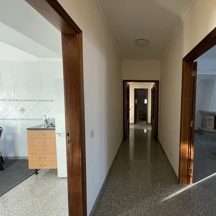 Image 8 - Paula Imobiliária, Rua Guerra Junqueiro, 2870-333 Montijo, Portugal - Room for rent