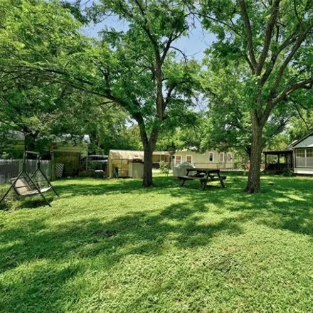 Image 2 - 1509 Morgan Ln, Austin, Texas, 78704 - House for sale
