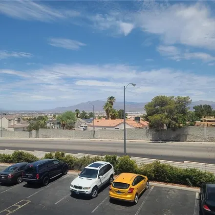 Image 3 - Green Valley Grocery, East Lake Mead Boulevard, Clark County, NV 89191, USA - Condo for sale