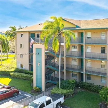 Rent this 2 bed condo on 850 Southwest 124th Terrace in Pembroke Pines, FL 33027
