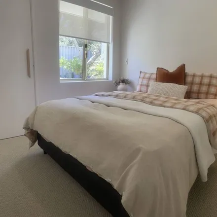 Rent this 3 bed house on Coogee in City Of Cockburn, Western Australia