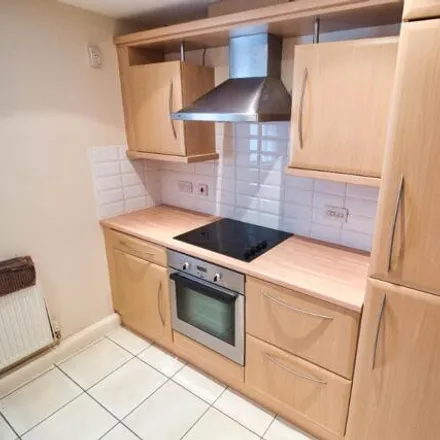 Image 7 - The Cedars, Sandbach Drive, Northwich, CW9 8TS, United Kingdom - Apartment for rent