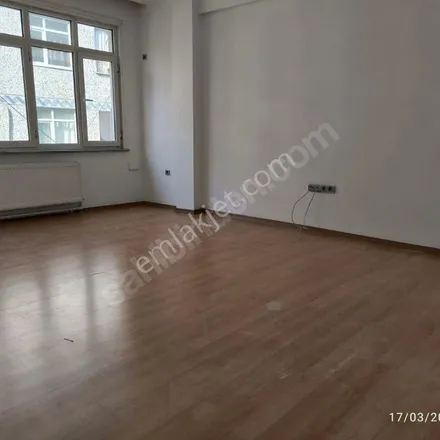 Rent this 3 bed apartment on Mevlana Caddesi in Dereboyu Caddesi, 34188 Bahçelievler