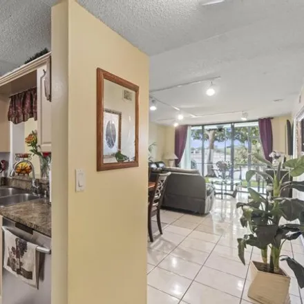 Image 9 - 3100 Nw 46th St Apt 107, Oakland Park, Florida, 33309 - Condo for sale