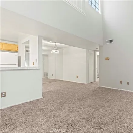 Image 7 - 24172 West del Monte Drive, Santa Clarita, CA 91355, USA - Condo for sale