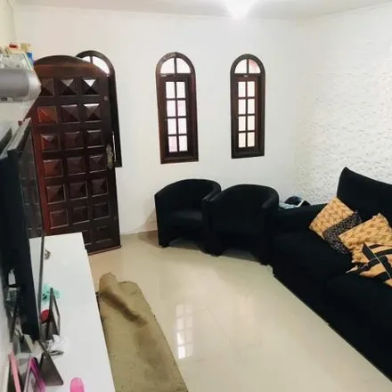 Rent this 3 bed house on Rua Soldado João Florindo Zaneti in Centro, Guarulhos - SP
