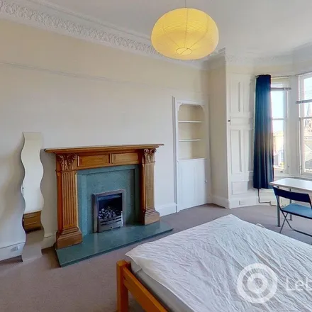 Image 1 - 2 Leamington Terrace, City of Edinburgh, EH10 4JW, United Kingdom - Apartment for rent