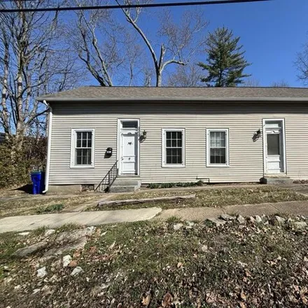 Buy this 4 bed house on 231 Sycamore Street in Newburgh, IN 47630