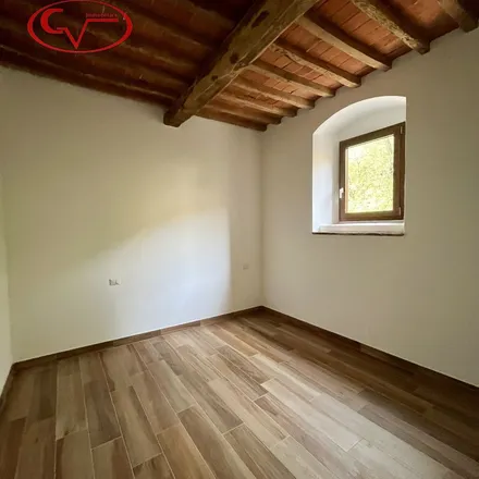 Rent this 2 bed apartment on Via Circonvallazione 7 in 52024 Loro Ciuffenna AR, Italy