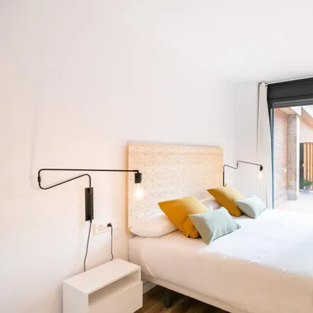 Rent this 2 bed apartment on Carrer de les Camèlies in 08001 Barcelona, Spain