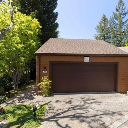Image 1 - 166 Ravenhill Rd, Orinda, California, 94563 - House for rent
