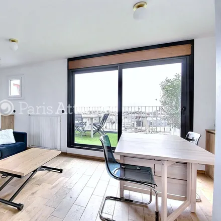 Rent this 3 bed duplex on 71 Rue Doudeauville in 75018 Paris, France