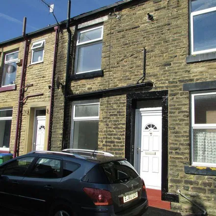 Rent this 2 bed townhouse on Nelson Street in Littleborough, OL15 9BQ