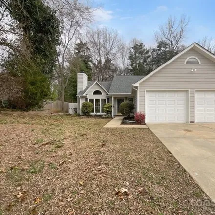 Buy this 3 bed house on 7412 Claymont Drive in Charlotte, NC 28227