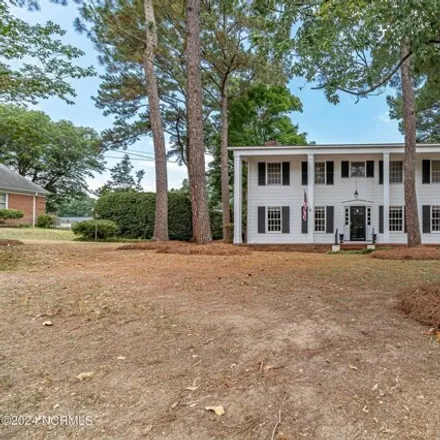 Buy this 4 bed house on 615 Tanglewood Ln in Goldsboro, North Carolina