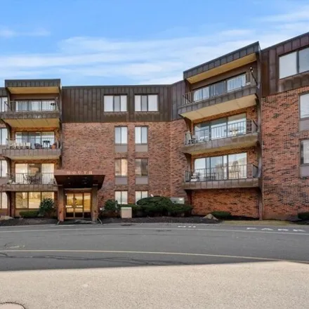 Buy this 2 bed condo on 1006 Paradise Road in Swampscott, MA 01907