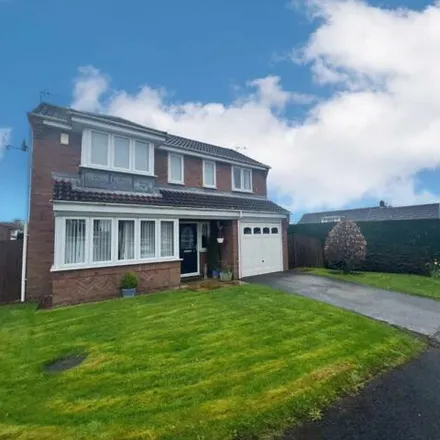 Buy this 3 bed house on Westerton Close in Spennymoor, DL16 7BJ