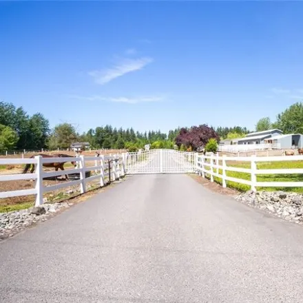Image 2 - Burk Road, Whatcom County, WA 98240, USA - House for sale