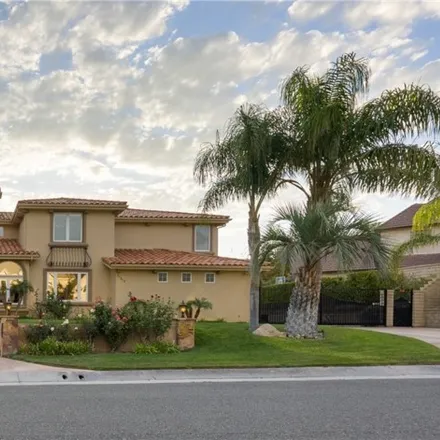 Buy this 6 bed house on 27005 Cliffe Way in Santa Clarita, CA 91387